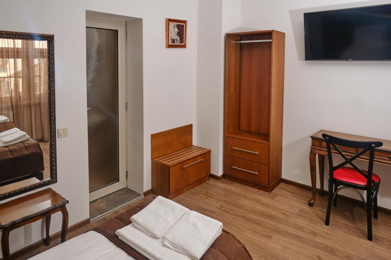 Hotel Splendid Pleven Exterior photo