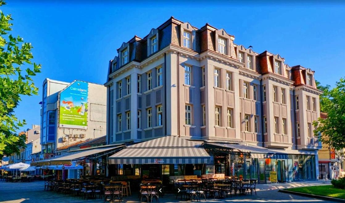 Hotel Splendid Pleven Exterior photo