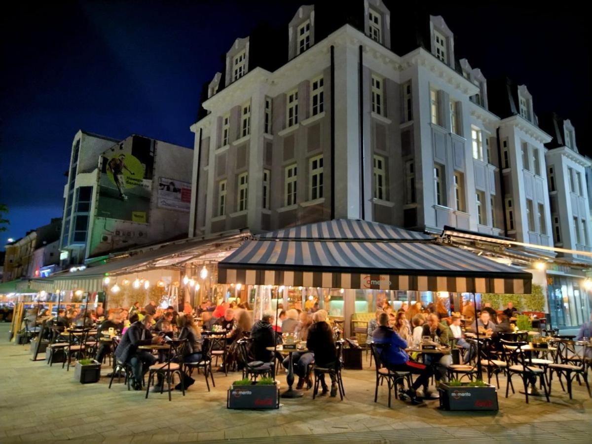 Hotel Splendid Pleven Exterior photo